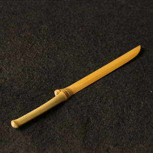 精品纯手工精磨天然异形老玉竹裁纸刀一体成型竹制文房器竹手工刀