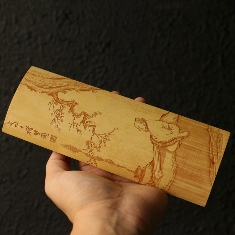 精品名家裘立钢纯手工留青阴刻老玉竹茶则竹雕“松下抚琴”图茶荷