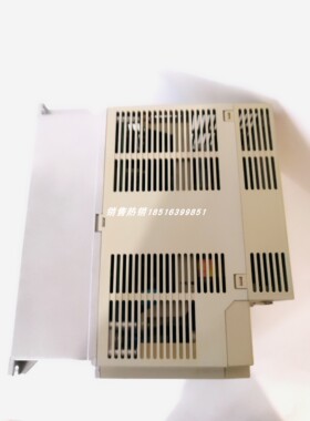 SGDB-30ADMY8 全新伺服驱动器，质保一年