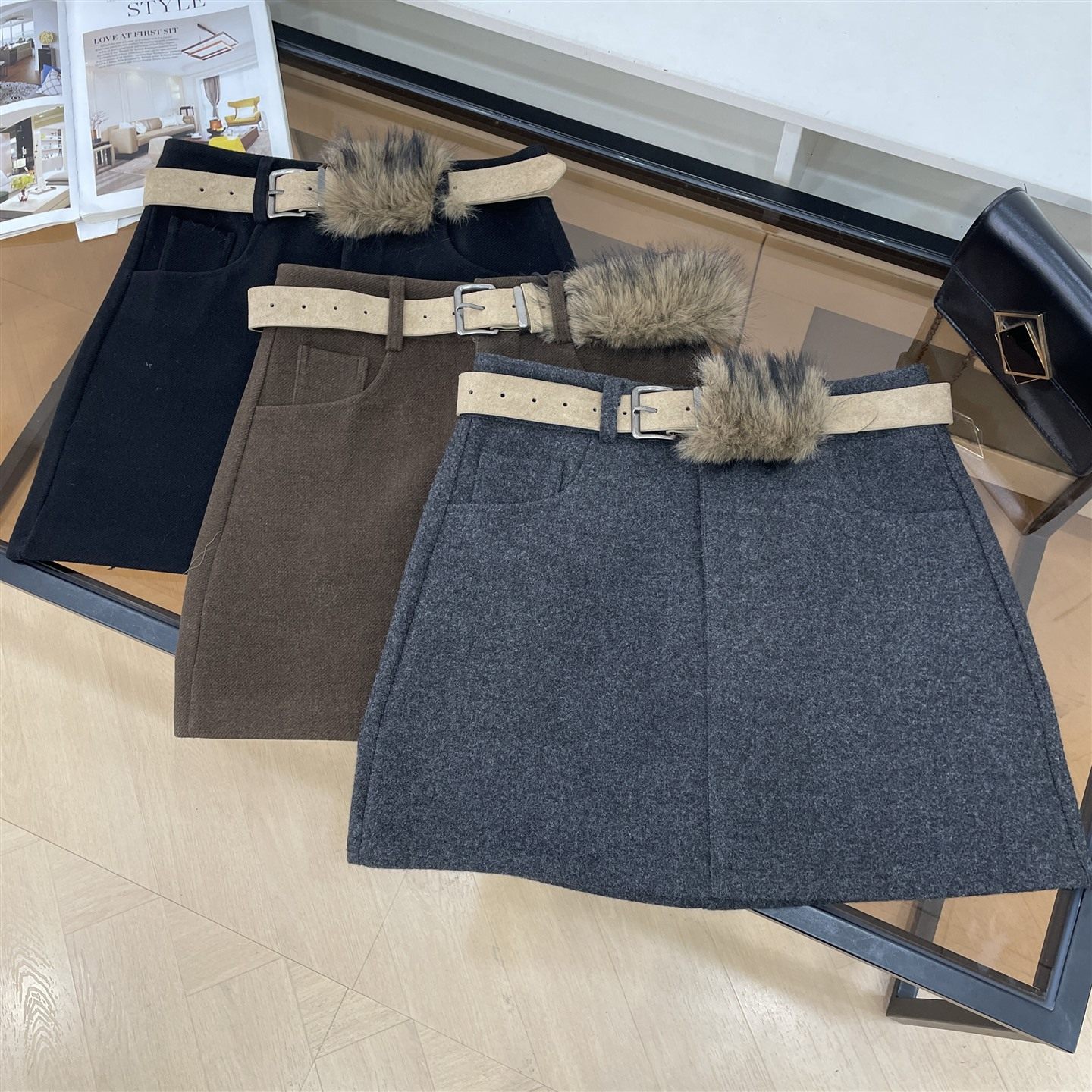 高腰毛呢半身裙秋冬季2025新款韩版百搭A自耦短裙包臀裙K#3