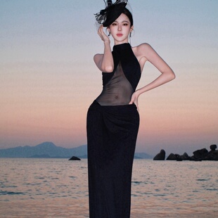 黑色长裙 修身 法式 高端轻奢小众礼服裙挂脖包臀网纱连衣裙2026新款