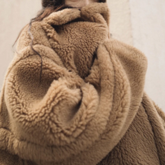 今年流行特惠羊剪绒大衣 皮毛一体coco皮草cc家真毛 100%羊羔毛