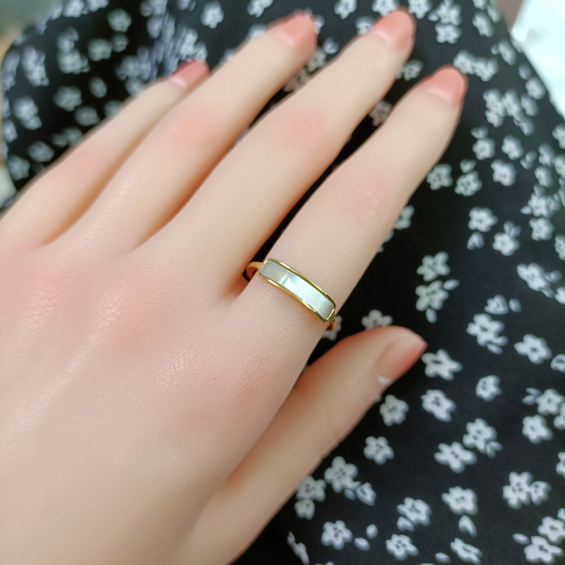 法式ins天然白贝母戒指女轻奢小众金色素圈叠戴指环简约不掉色潮
