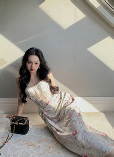 麓津自制《神女颂歌》丝绒复古宫廷风吊带印花碎花少女连衣裙子