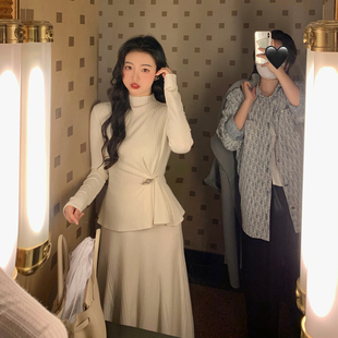 盈盈一握 奶白 掐腰针织套装 氛围蓝 针织内搭 三文鱼粉 麓津自制