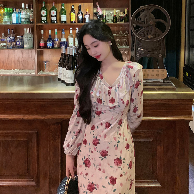 麓津《茶香玫瑰》法式丝绒连衣裙