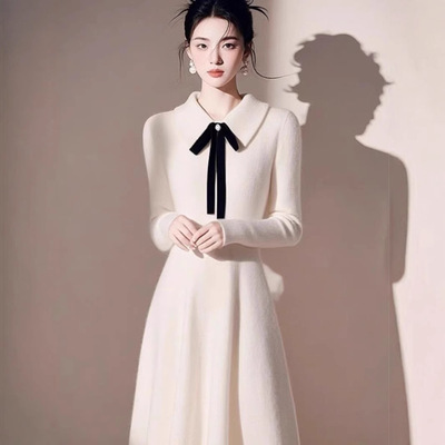 小个子白色加厚毛衣连衣裙女2024冬季配大衣内搭蝴蝶结针织长裙子