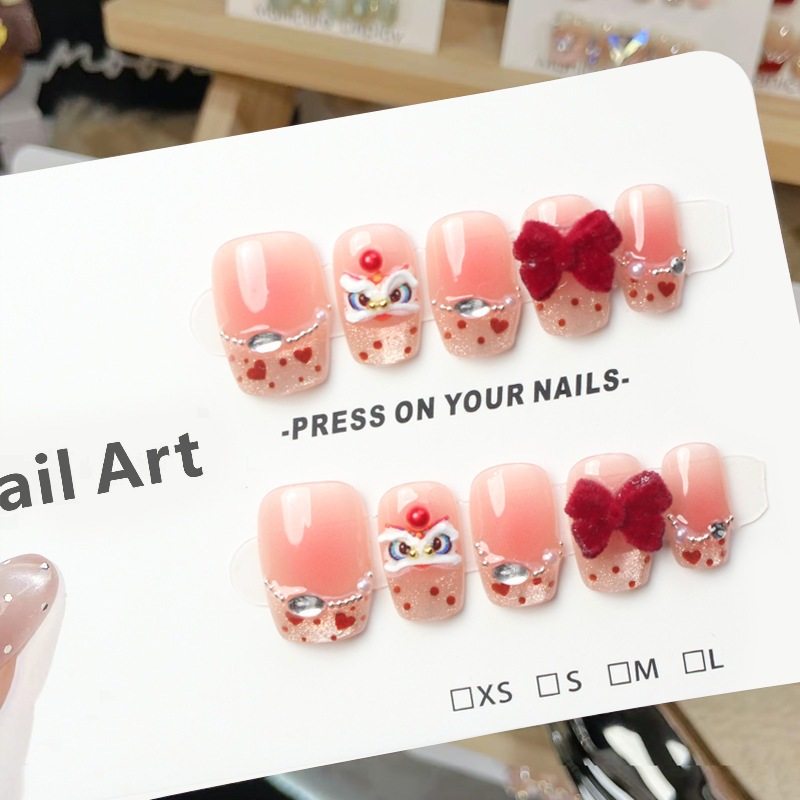 纯手工儿童美甲穿戴甲短款法式浮雕醒狮猫眼假指甲贴片2026年新款,彩妆/香水/美妆工具,美甲工具,淘宝优惠券,粉丝福利购,淘宝优惠卷