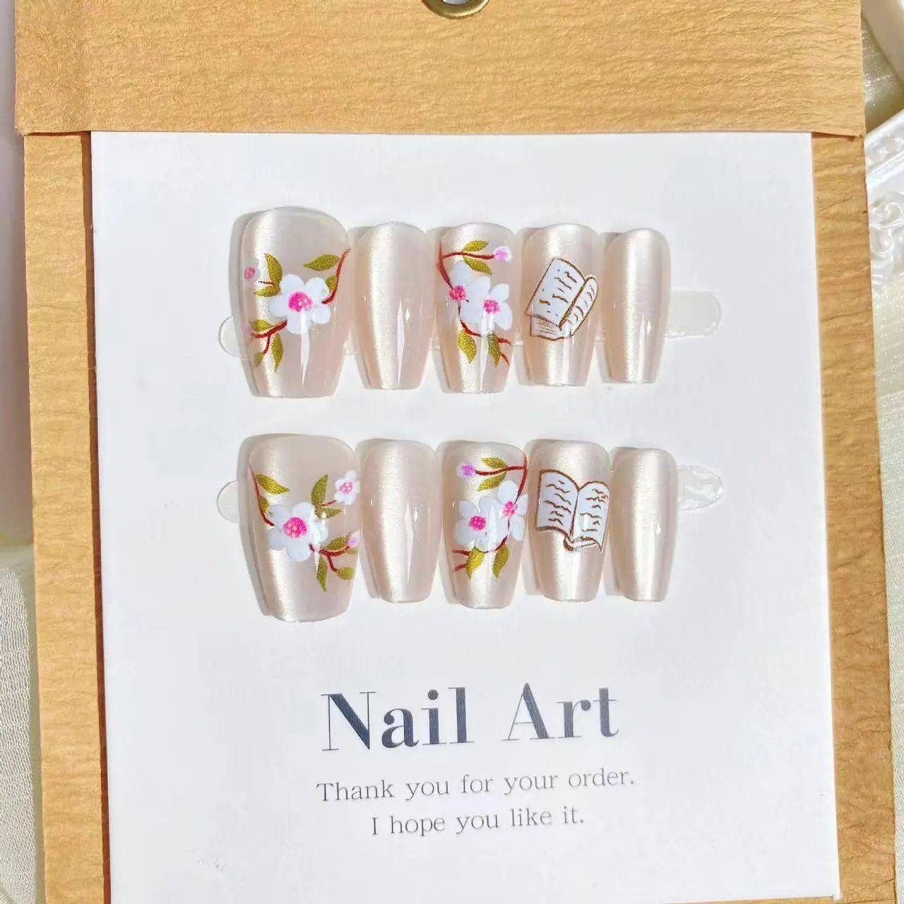 手工儿童美甲穿戴甲感中长款枕上书猫眼假指甲贴片2026年新款,彩妆/香水/美妆工具,美甲工具,淘宝优惠券,粉丝福利购,淘宝优惠卷