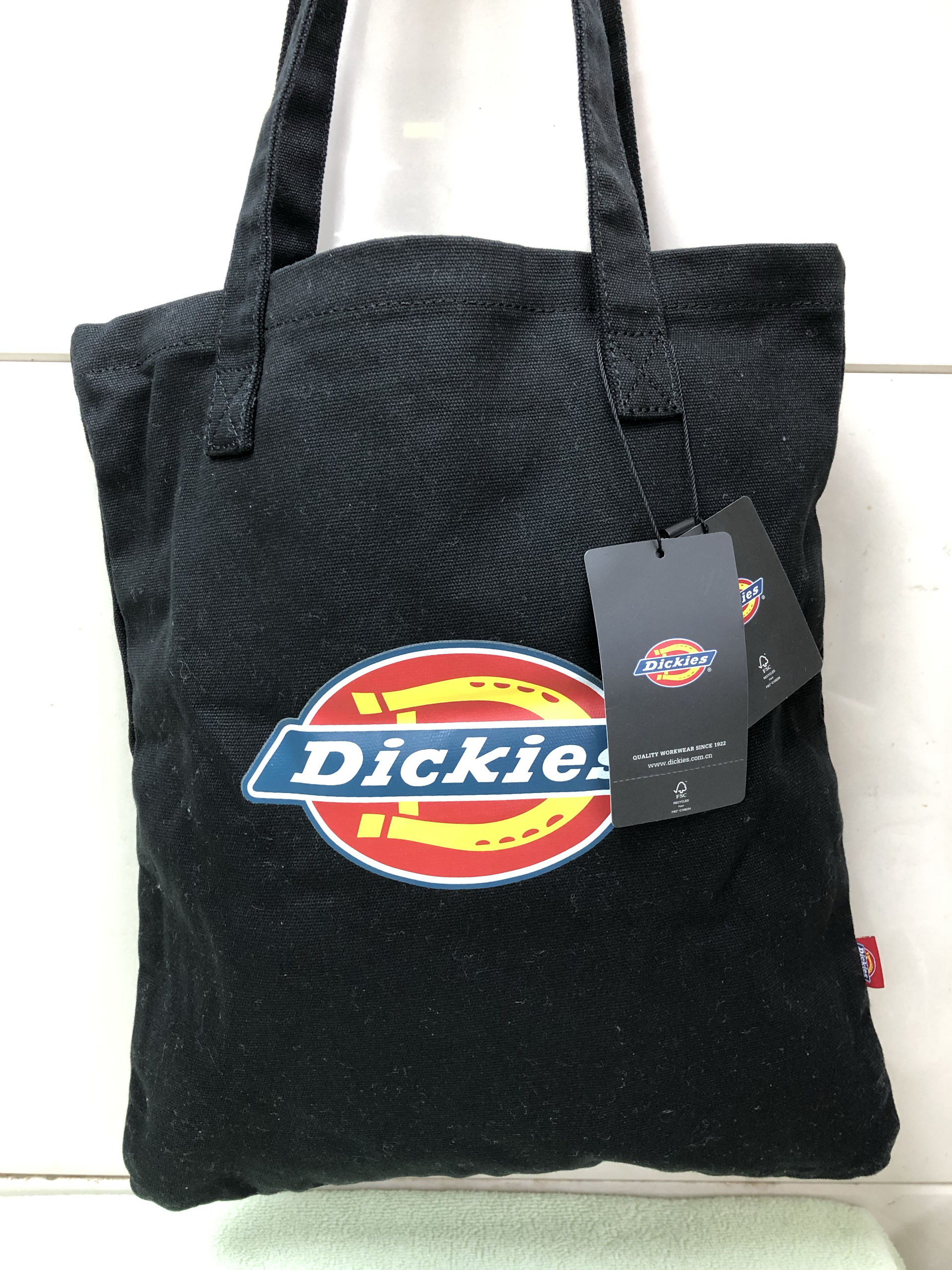 Dickies新款斜挎包单肩包时尚纯色百搭帆布包 DK010511BLK1