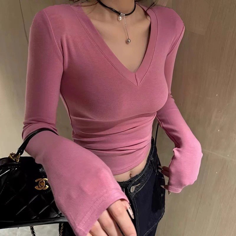2025新款纯欲辣妹V领长袖t恤女秋冬藏蓝色内搭紧身打底衫短款上衣