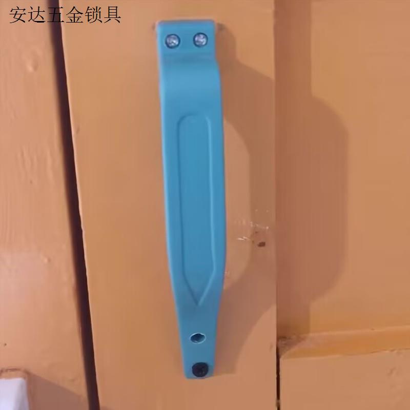 多种老式防盗门拉手防盗门塑料拉手自动锁内把手柄配件铝合金小.