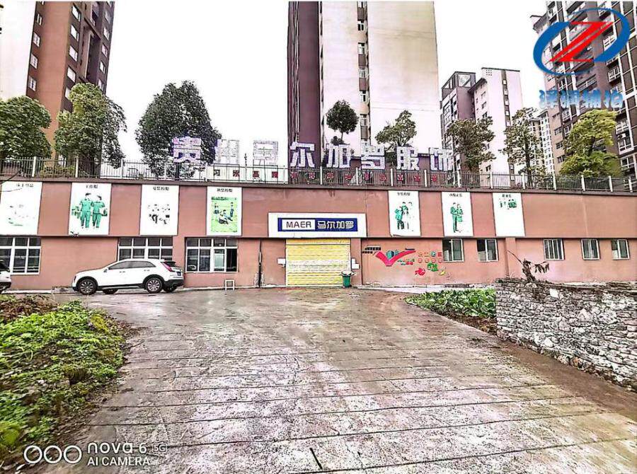 4月8日遵义存放于习水县东皇街道物流南路异地扶贫安置小区的二手机械设备。网络拍卖公告