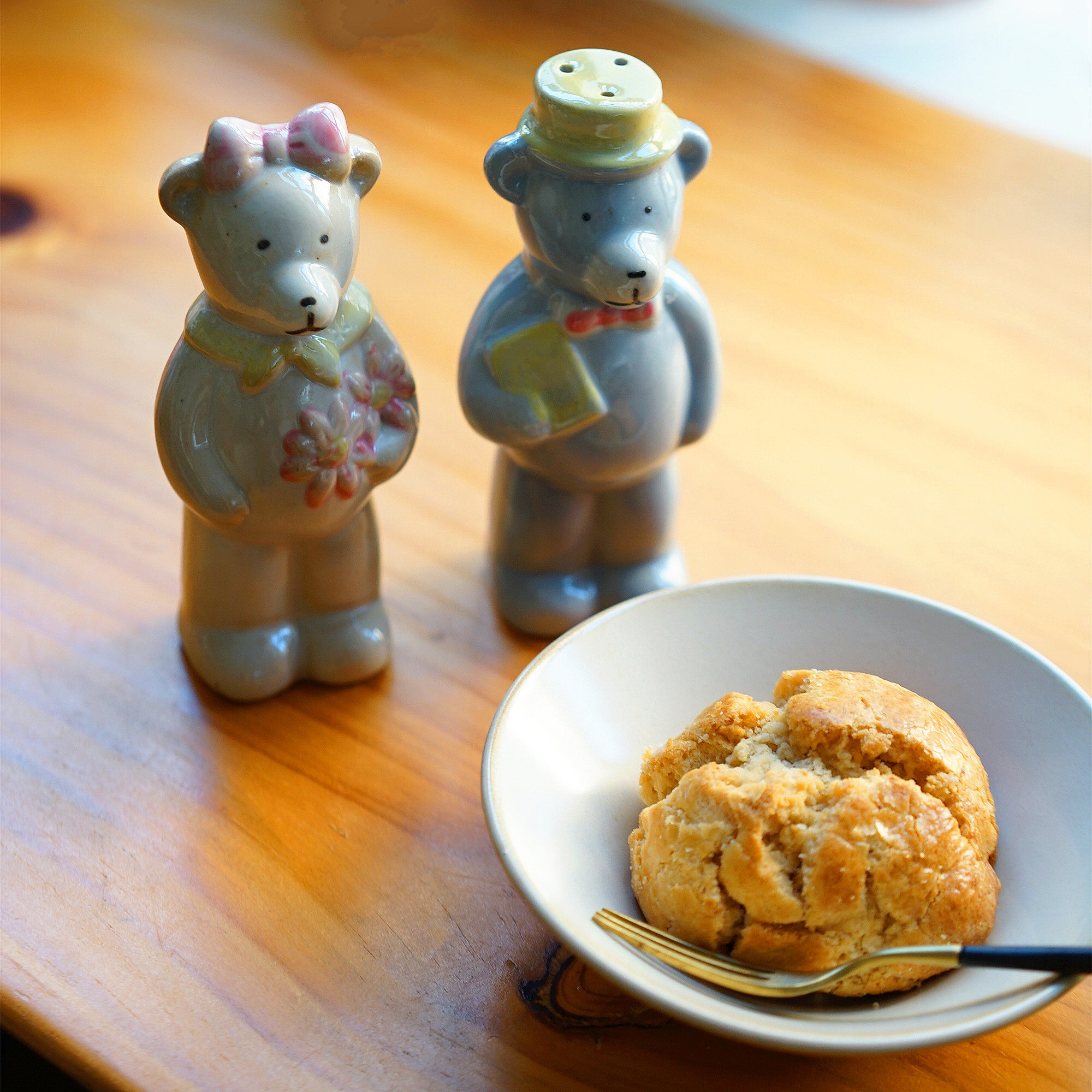 老物件昭和风小熊陶瓷调料瓶 胡椒粉瓶创意厨房餐桌盐瓶 美食拍摄,厨房/烹饪用具,调味瓶罐/调料研磨器,淘宝优惠券,粉丝福利购,淘宝优惠卷