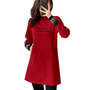 红色加绒卫衣女百搭上衣秋冬2025新款中长款打底衫遮屁股洋气妈妈