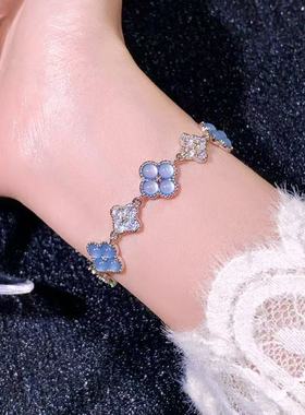 2025年新款高级感轻奢气质流苏轻奢高级感甜美复古手链手环手饰女