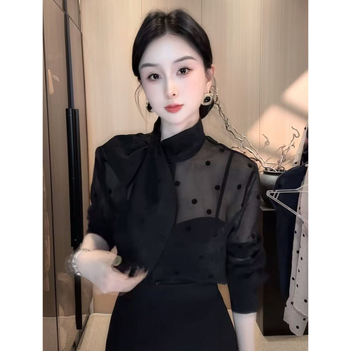 刘欣服饰 夏装新款减龄显瘦洋气百搭气质时尚上衣S363