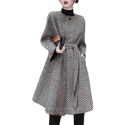 卡沃利中长款毛呢外套