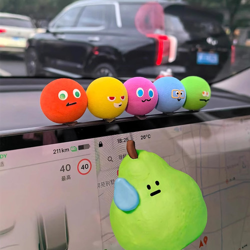 五月天车载摆件汽车中控台迷你小摆件宝马特斯拉副驾驶装饰好物