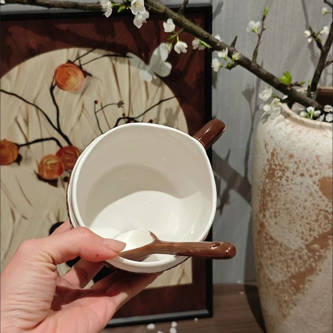 可爱椰子陶瓷马克杯带把带勺送闺蜜女生日礼物便宜显贵礼品套装盒