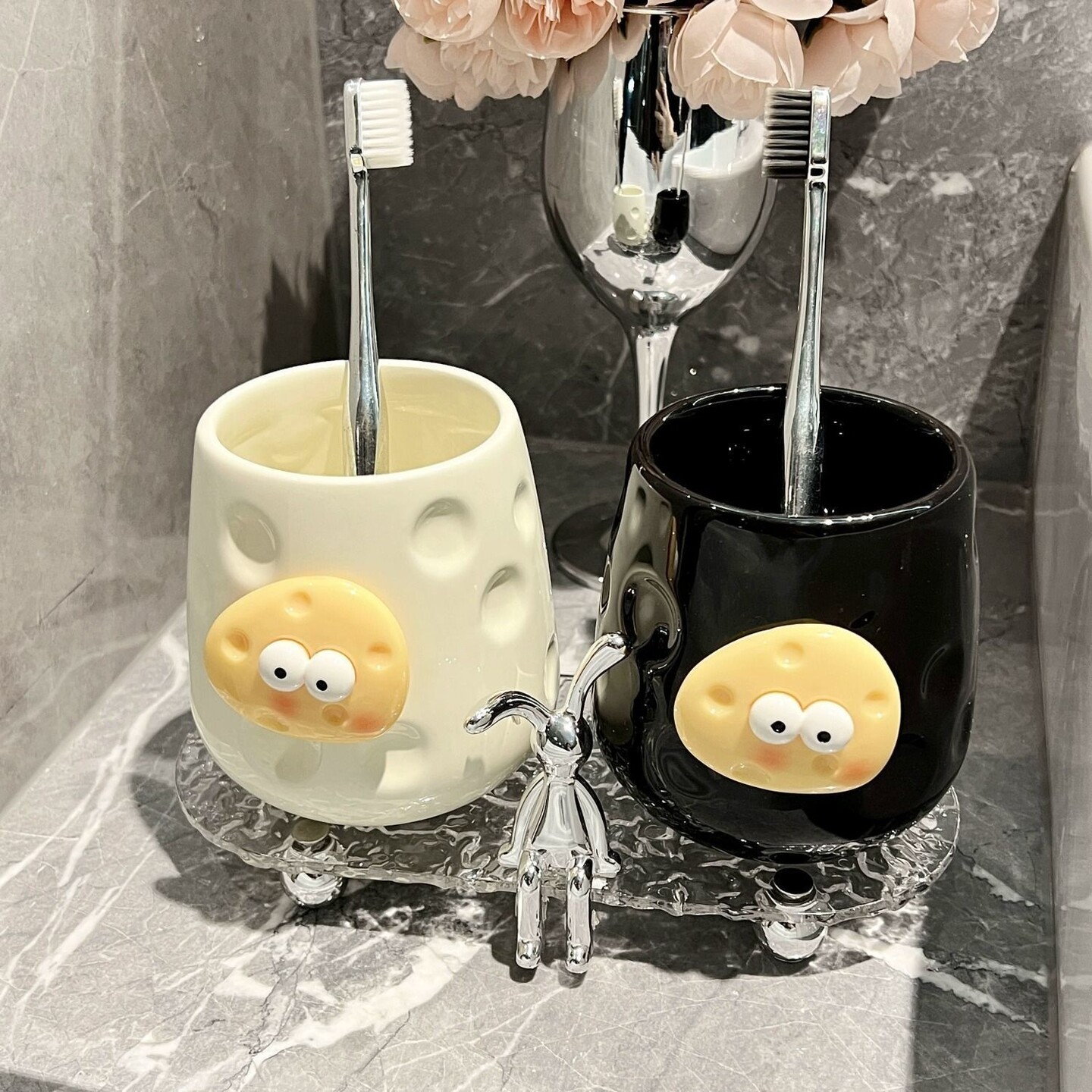 陶瓷漱口杯刷牙杯家用牙杯高颜值牙刷杯情侣杯子牙具洗漱杯置物架
