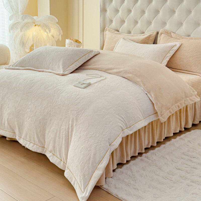 【正品A类】秋冬新款全消光雕花牛奶绒床盖款四件套丛林谍影系列