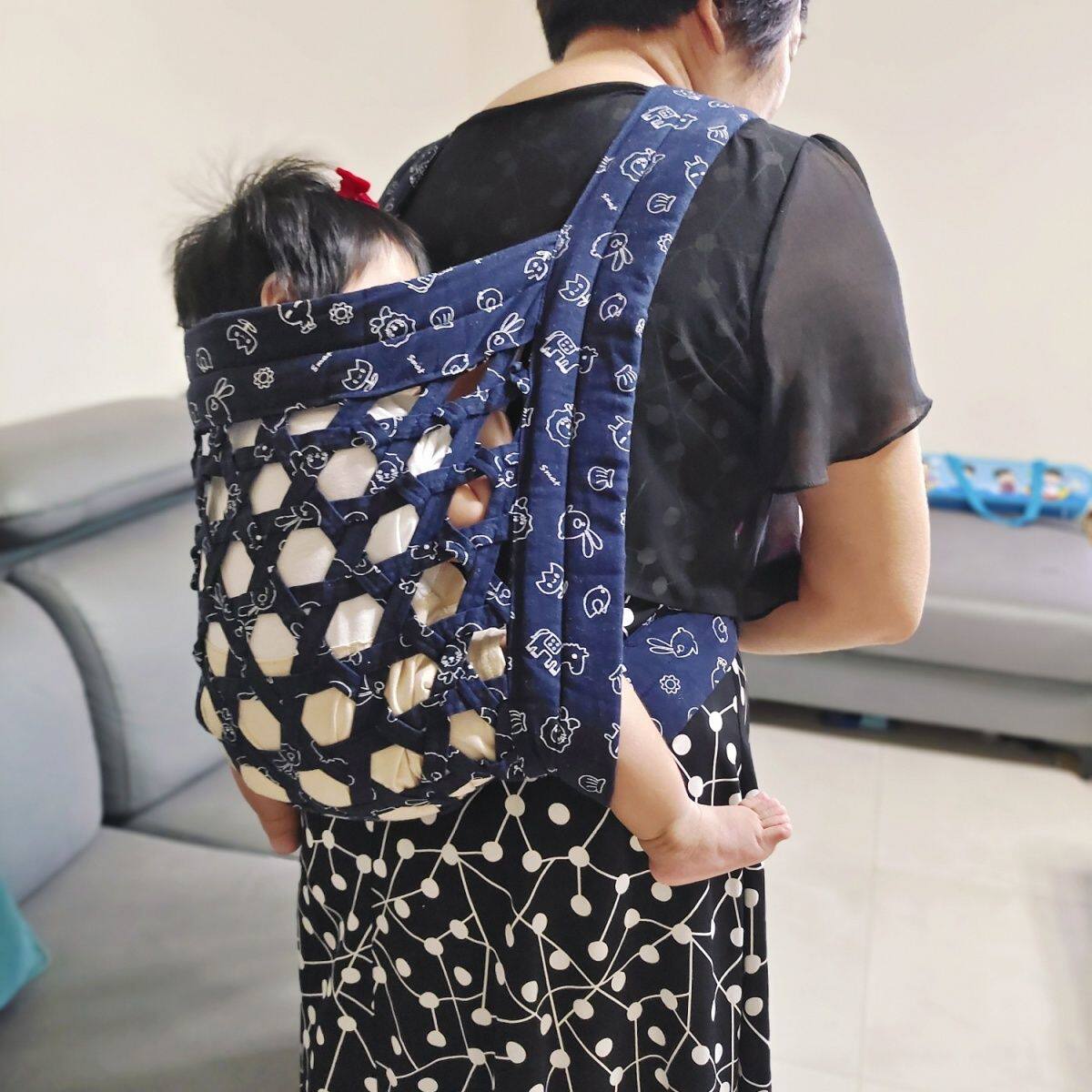 婴儿背带0到3个月大背带后背式传统老式四爪宝宝婴幼儿童背带可前