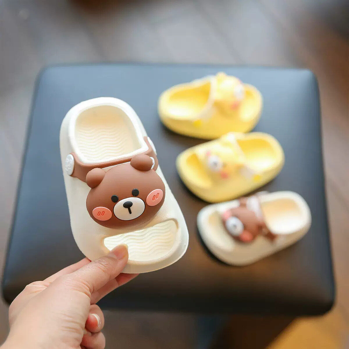 儿童拖鞋男童2026新款宝宝鞋子室外凉拖女童软底女孩男孩凉鞋夏季