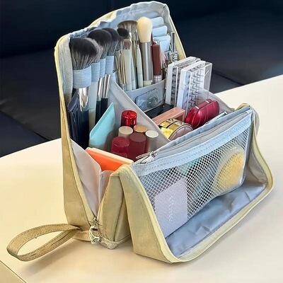 Makeup Bag With Multiple Functions And Large Capacity