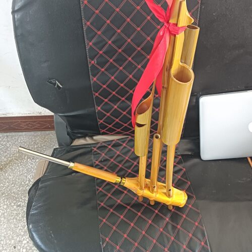 苗族6管6音芦笙9.5型G调5.6型E调声音响亮清澈吹不费劲
