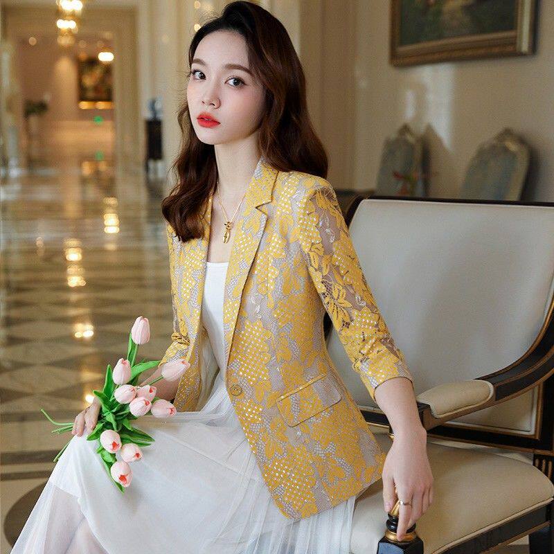 白色蕾丝气质西装外套女中袖薄款夏季洋气短款小个子休闲炸街西服