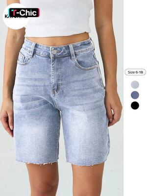 Womens Vintage MidRise Tassel Hem Baggy Denim Bermuda Shorts