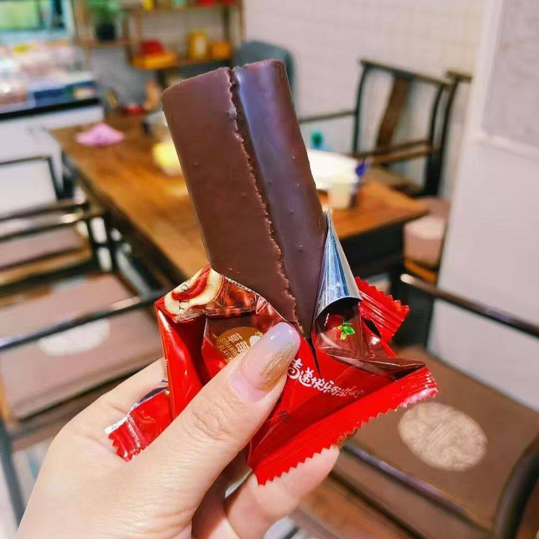 可可棒巧克力涂层蛋糕卷西式夹心蛋糕学生宿舍办公早餐面包糕点