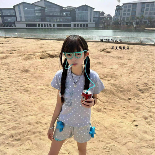 蓝色爱心眼镜吸管眼镜夏季食品级喝饮料懒人神器户外拍照出片神器