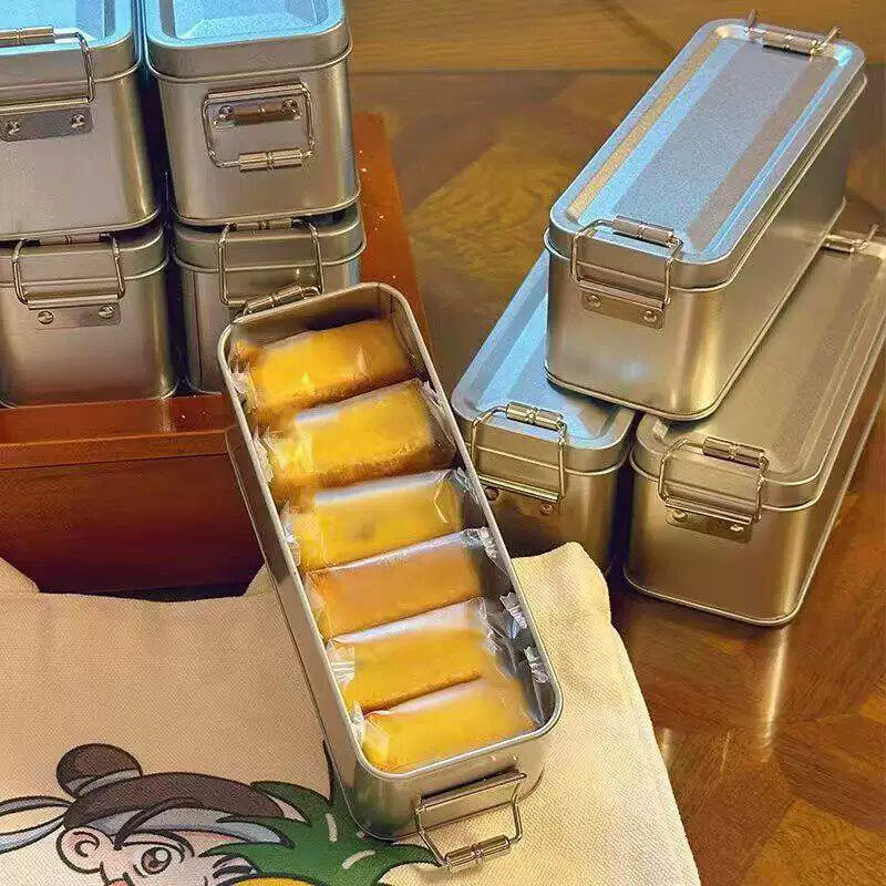 厦门鼓浪屿凤梨酥怀旧铁盒礼盒传统糕点网红中式特产零食好吃的