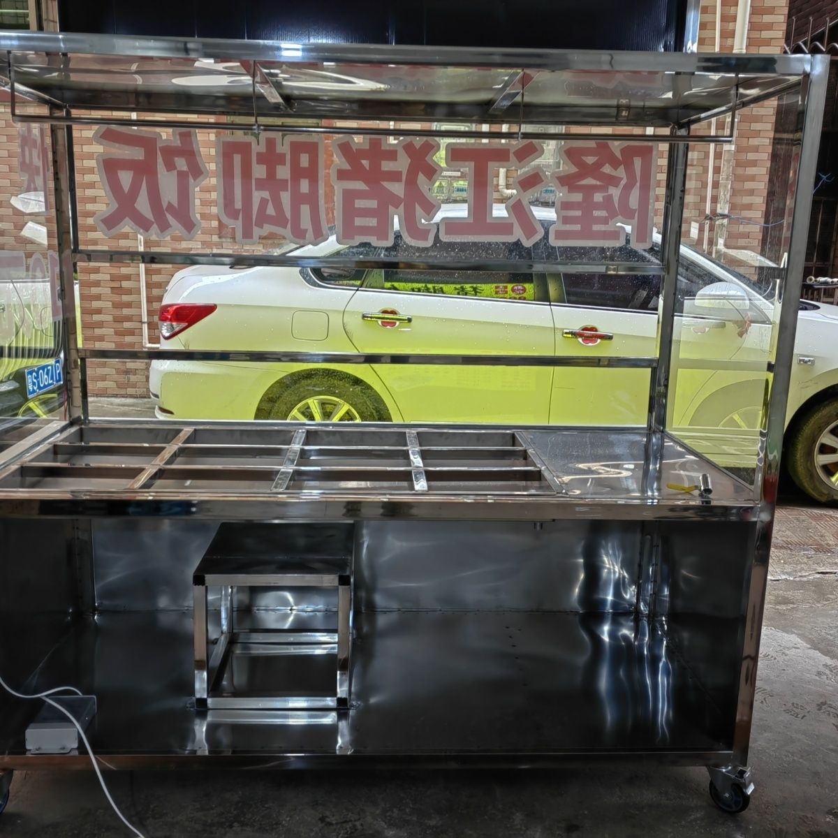 不锈钢外卖餐车摆摊流动摆摊快餐12盒烧腊快餐车燃气快餐推车