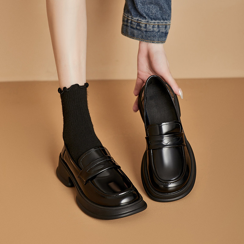 英伦小皮鞋女2026新款春款日系复古圆头休闲乐福鞋jk粗跟厚底单鞋