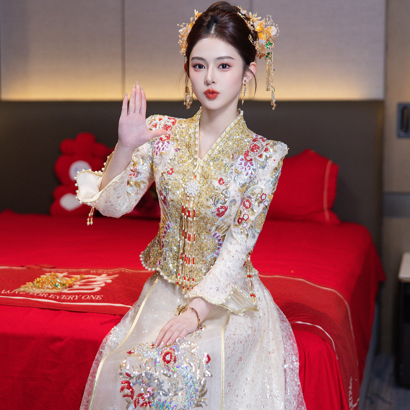 香槟色秀禾服2026新款轻薄中式嫁衣小个子低领新娘服网纱夏结婚服
