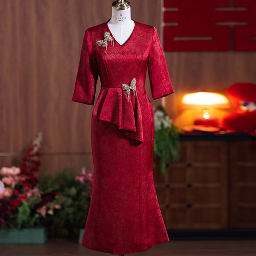 爱意堡喜妈妈结婚礼服高端轻奢喜婆婆婚宴装2026新款夏季年轻旗袍