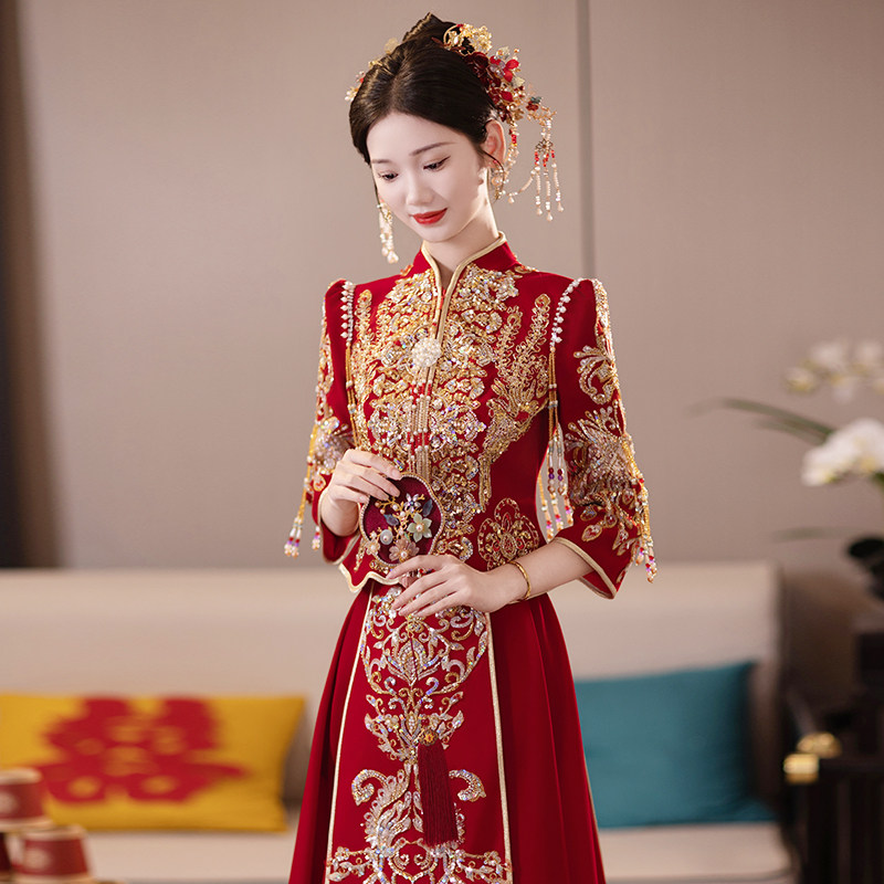 丝绒高端春夏新娘敬酒秀禾服图片