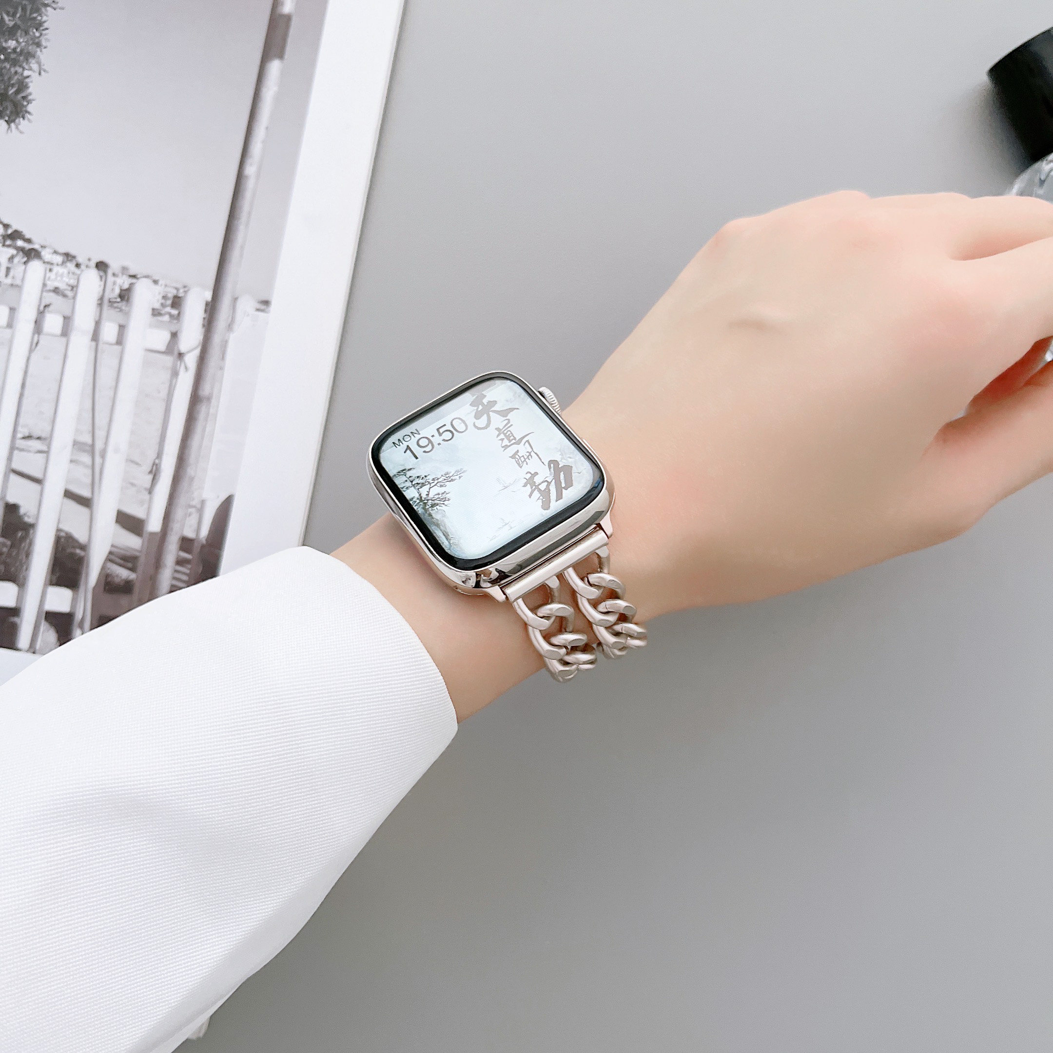 COMPATIBLE APPLE IWATCH234567 8SE SMART WATCH METAL STAINLESS STEEL STARLIGHT COLOR BAND