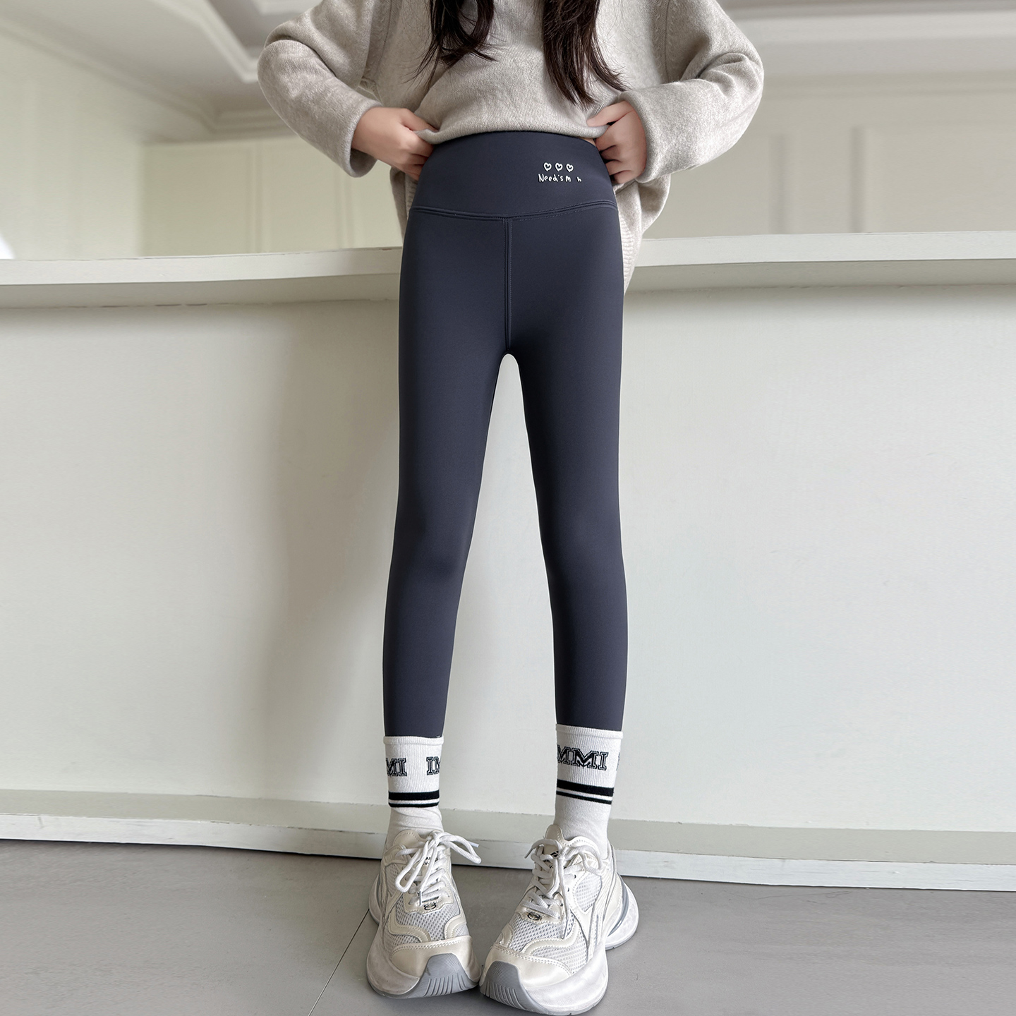 女童加绒鲨鱼裤秋冬款打底裤