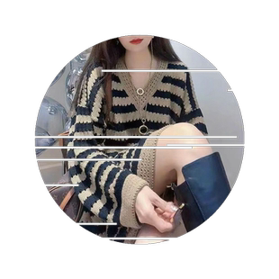 镂空条纹针织裙女欧货复古中长款宽松V领长袖毛衣连衣裙春秋新款