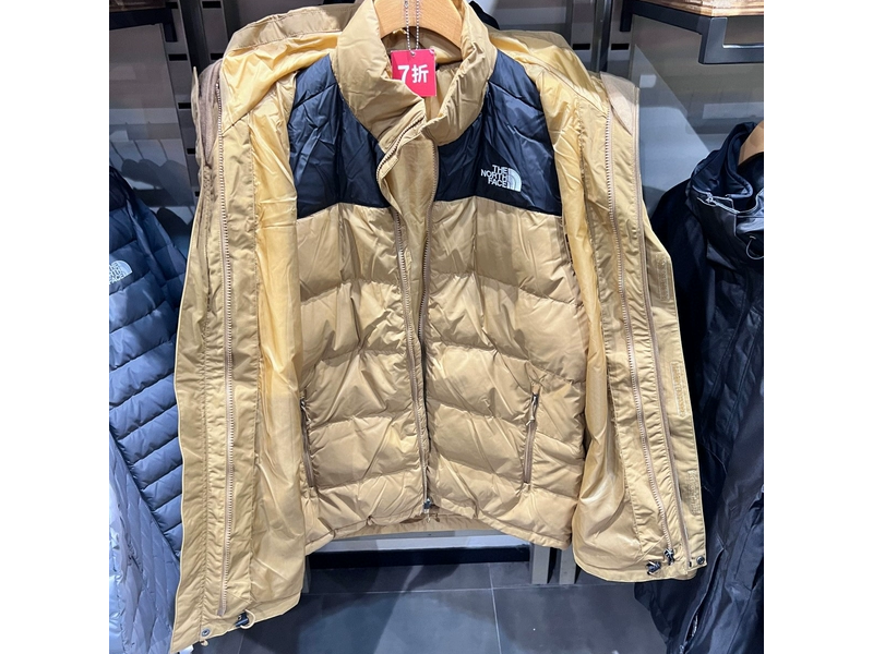 TheNorthFace北面男士户外防水透汽连帽三合一羽绒服冲锋衣81QS