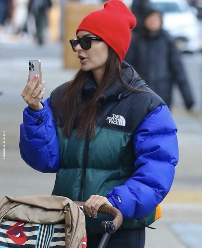 TheNorthFace/北面25新款户外男女1996羽绒服ICON经典款3C8D 3XEO