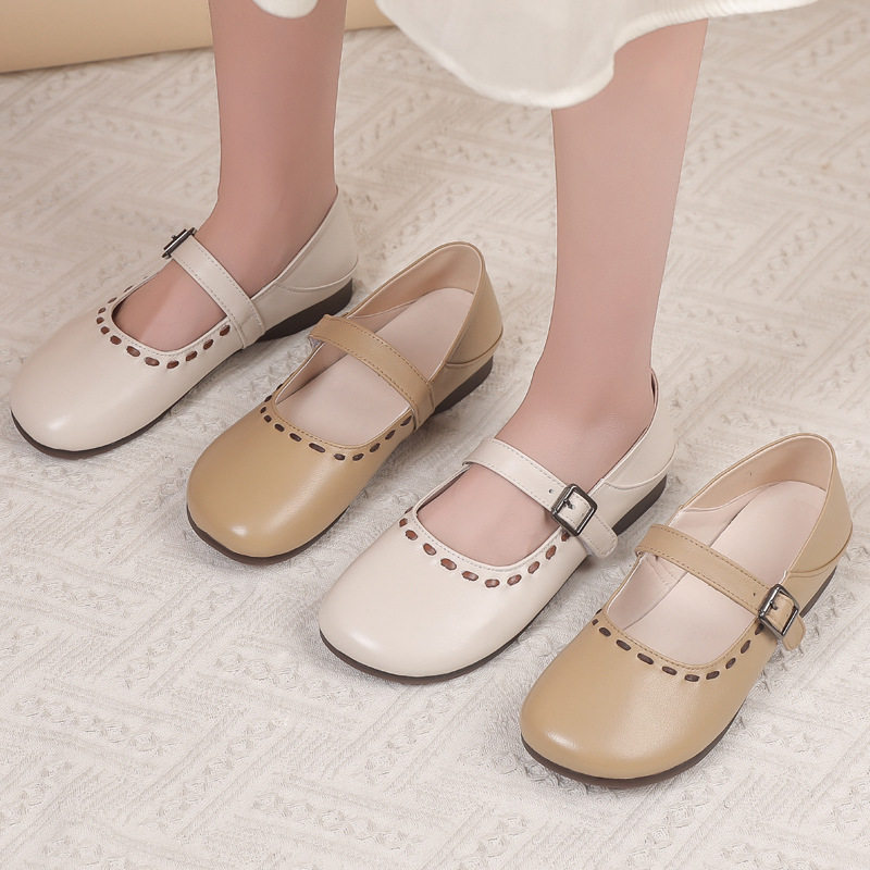 宽胖脚大码女鞋41到43单鞋真皮方头玛丽珍鞋2026春新款平底配裙子