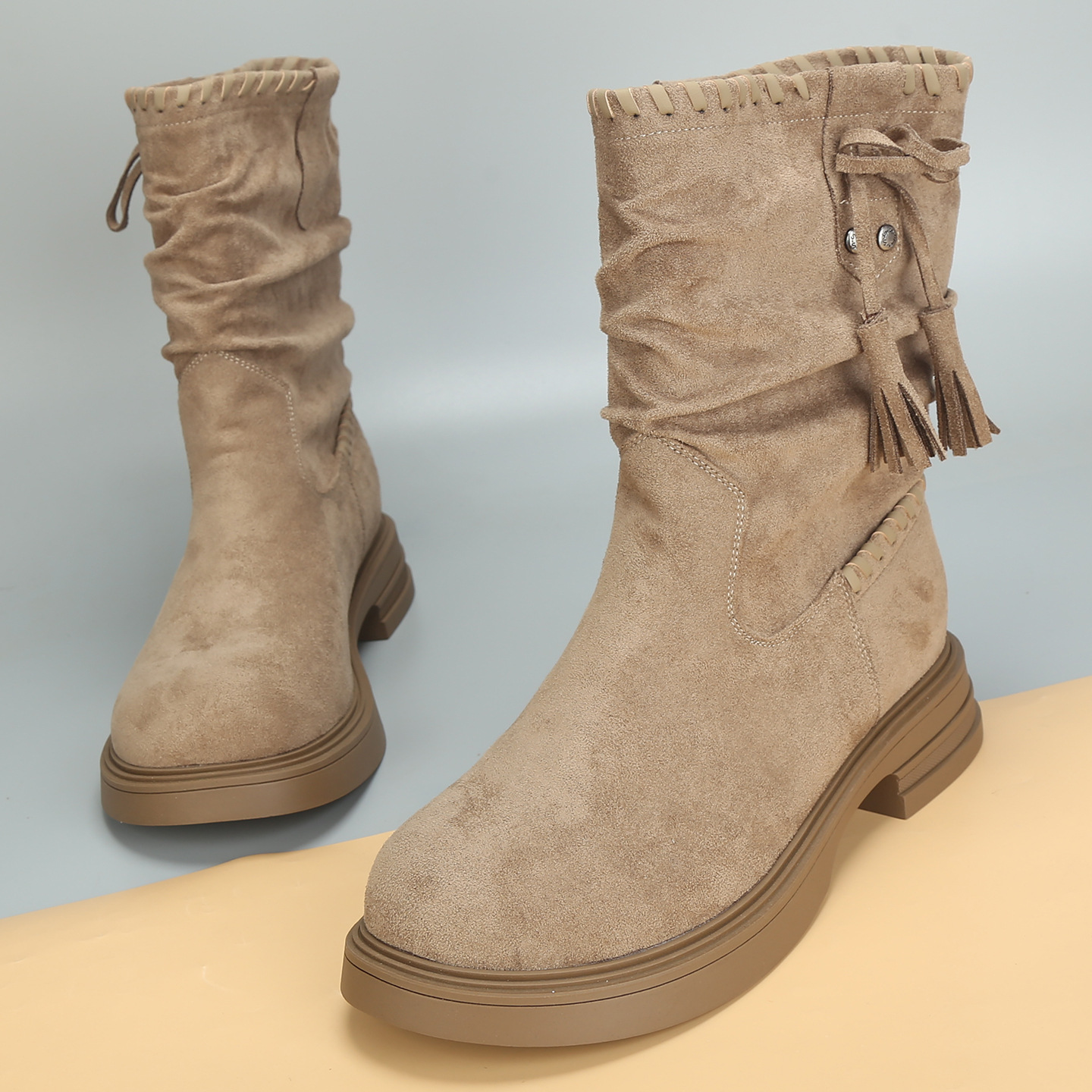 前掌加宽大码女鞋41到43秋冬新款靴子平底短靴中筒女靴子加绒丫丫