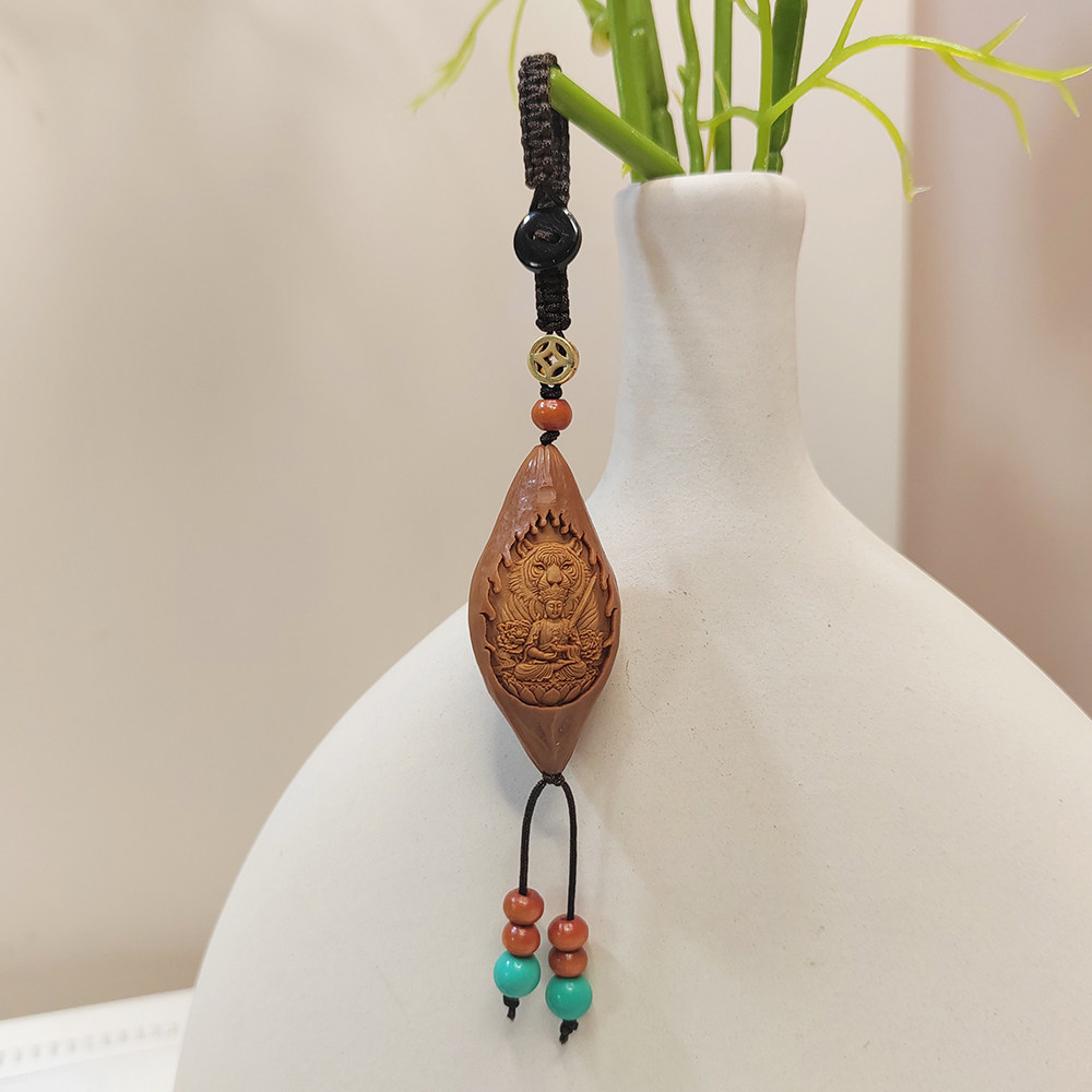 新中式橄榄核雕刻十二生肖本命佛吊坠国风生肖虎男女钥匙扣挂件