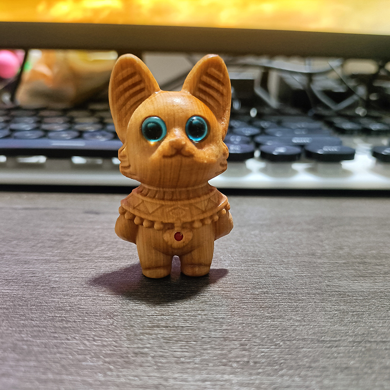 长耳朵猫原木创意雕刻可爱傲娇小
