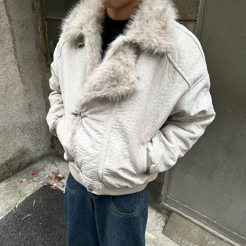 复古纯色水波纹绒面毛领座山雕潮